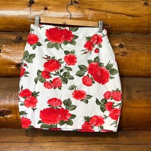 Floral  body con mini skirt